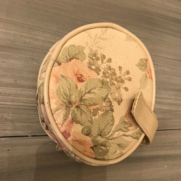 Vintage Jewelry Case For Travel $5.00 ADD ON ITEM - Picture 1 of 2